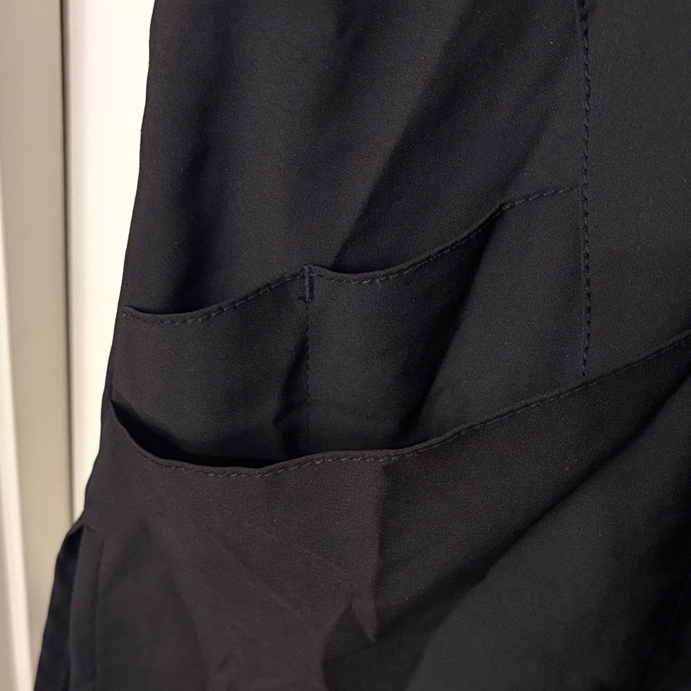 Women’s Black V-Neck Scrub Top - Picture 6 of 12